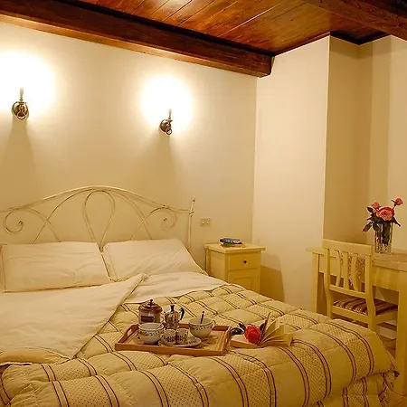 Agriturismo La Querciolana * 帕尼卡莱